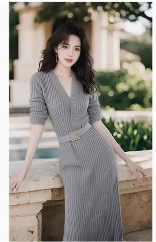 Red Knitted Dress New Autumn Temperament Senior Sense of Waist Long Dress French Skirt Women's Clothing