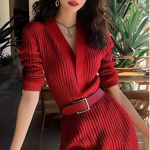 Red Knitted Dress New Autumn Temperament Senior Sense of Waist Long Dress French Skirt Women's Clothing