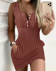 European and American women's clothing 2024 summer new women's casual solid color ribbed pocket design tight fitting dress