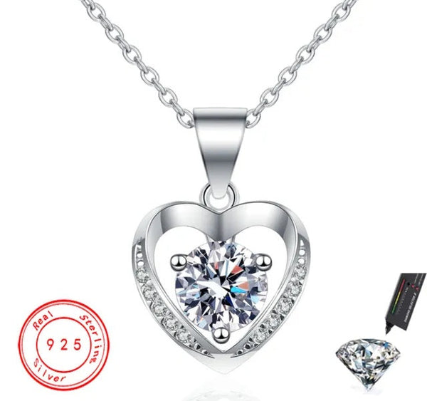 Elegant Heart Shape Pendant Necklace